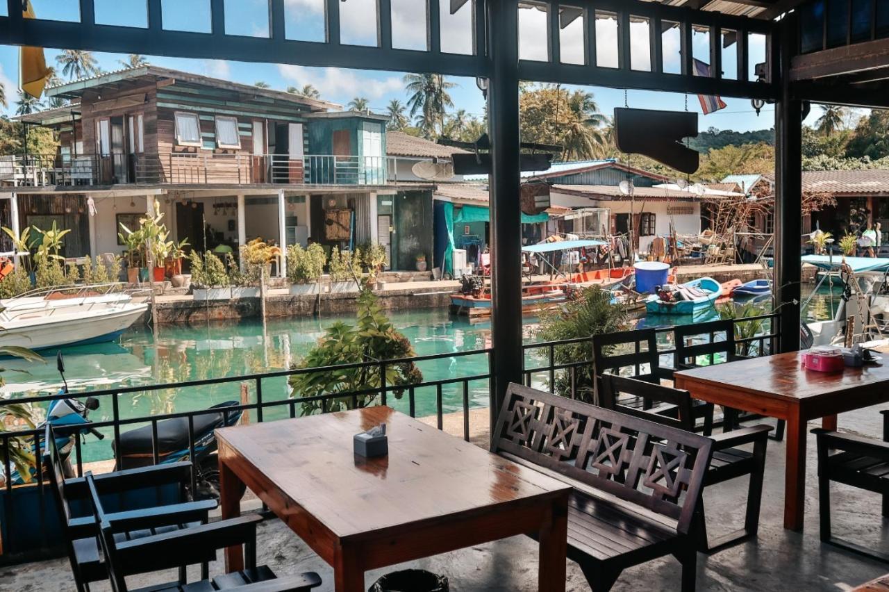 Baan Rabieng Talay Homestayบ้านระเบียงทะเล โฮมสเตย์เกาะกูด Ko Kut Екстер'єр фото