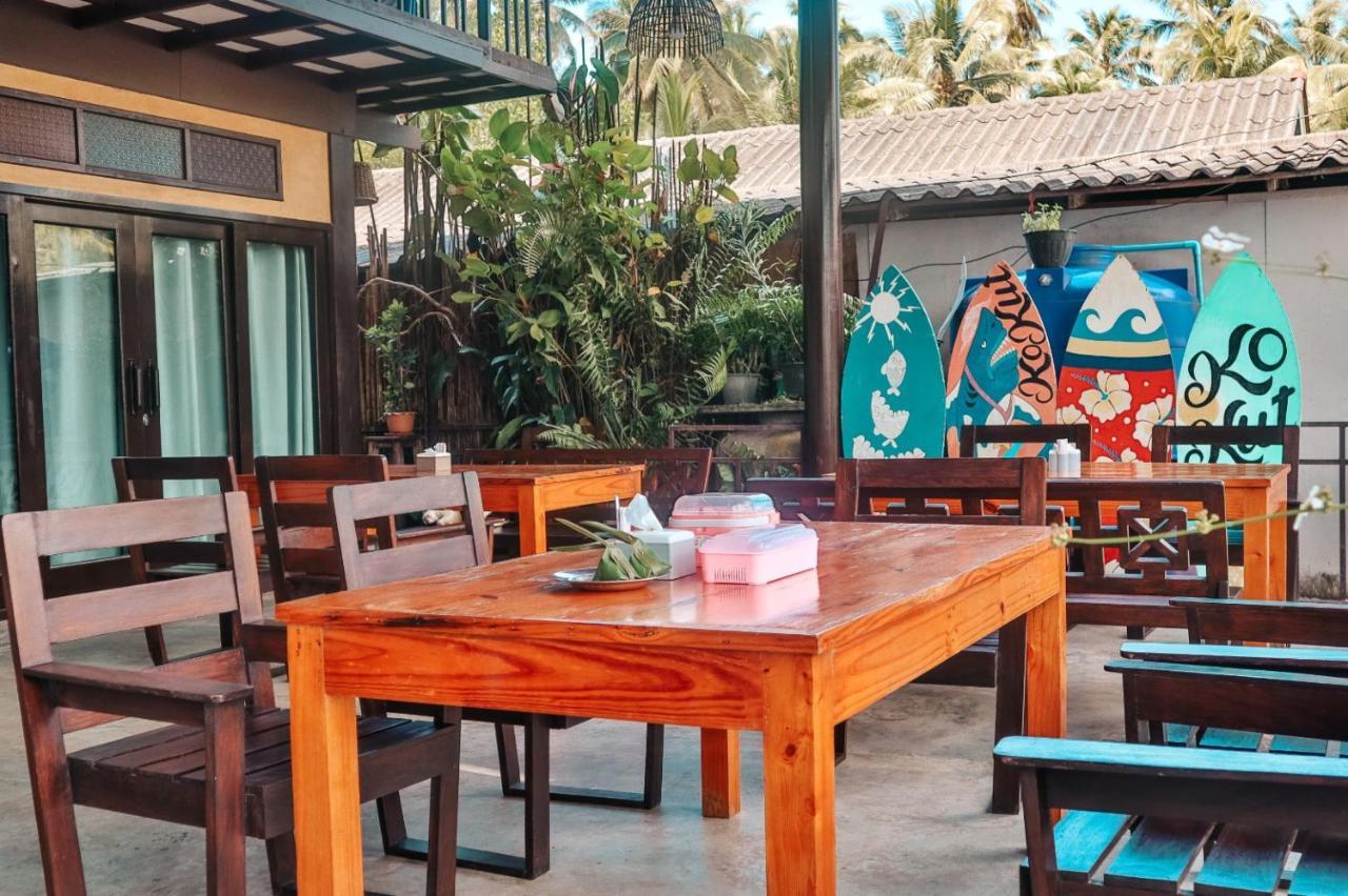 Baan Rabieng Talay Homestayบ้านระเบียงทะเล โฮมสเตย์เกาะกูด Ko Kut Екстер'єр фото