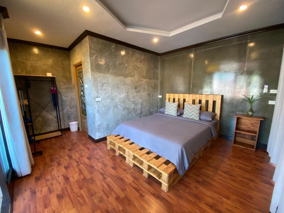 Baan Rabieng Talay Homestayบ้านระเบียงทะเล โฮมสเตย์เกาะกูด Ko Kut Екстер'єр фото